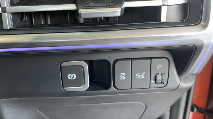 Hyundai SANTA FE 1.6 TGDi Hybrid Premium 5dr Auto Hybrid Estate - Image 28